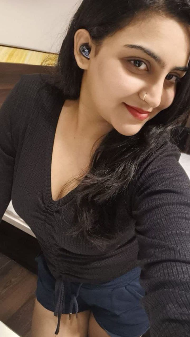 female call girl in surat